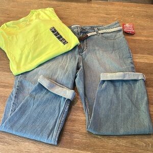 NWT St John's Bay classic capri Secretly Slender Jeans Size 14 w/ shirt